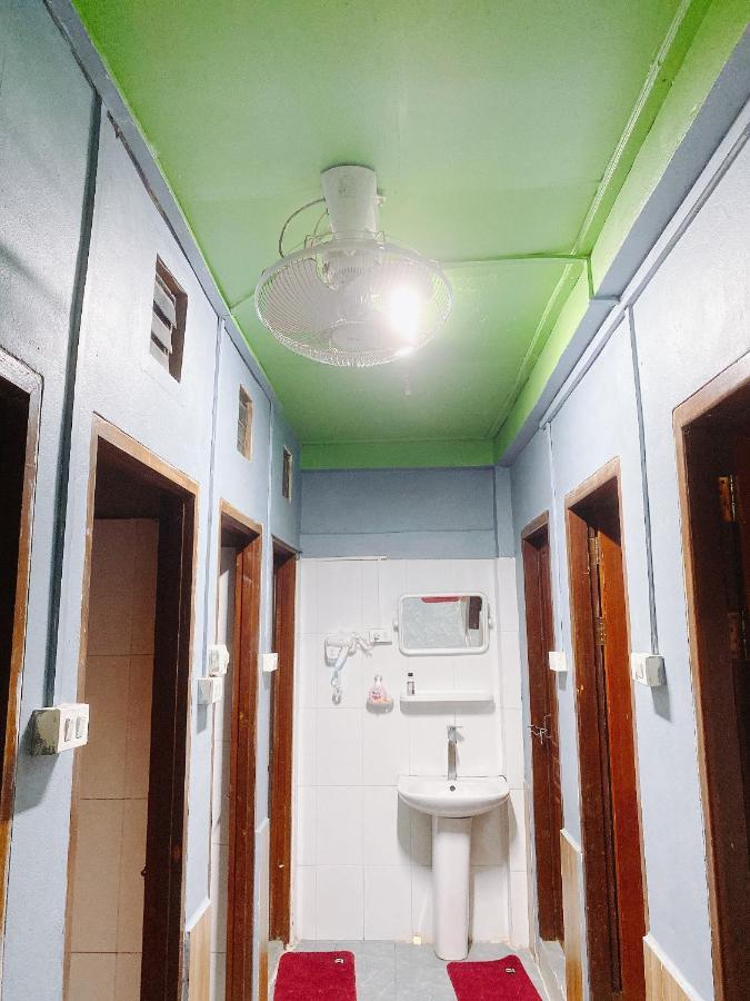 Luang Prabang Hostel Esterno foto