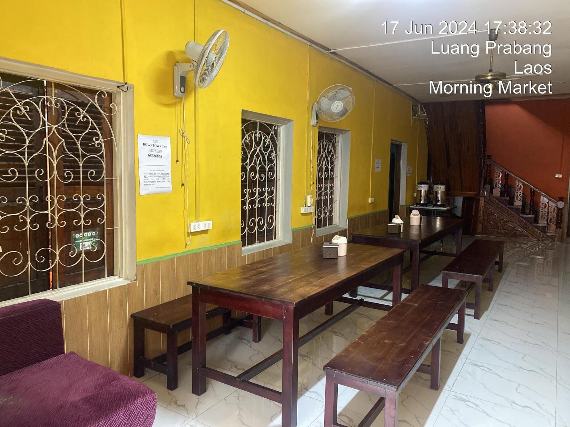 Luang Prabang Hostel Esterno foto