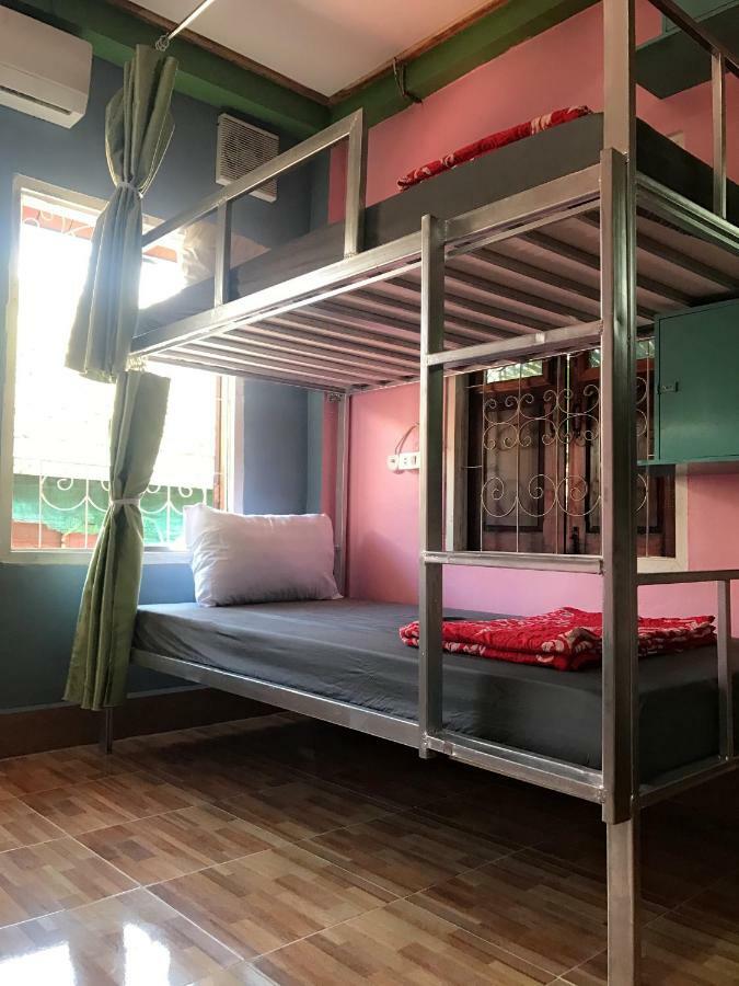 Luang Prabang Hostel Esterno foto